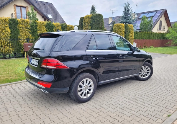 Mercedes-Benz GLE cena 113900 przebieg: 101500, rok produkcji 2017 z Gliwice małe 29